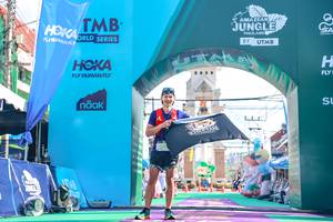 BIB: 
                            <button type="button" onclick="openModal(24867302)" class="btn btn-primary btn-sm float-right btn-popup" data-toggle="modal" data-target=".modal-high-quality">
                        <i class="fas fa-shopping-cart"></i> Add to Cart
                    </button>
                                            <button type="button" onclick="isThisMe(24867302, true)" class="btn btn-success btn-sm float-right btn-popup btn-isme hidden" data-toggle="tooltip" data-placement="bottom" title="นี่คือรูปของคุณใช่ไหม คลิกที่นี่เพื่อเอาเข้าอัลบั้ม">
                        <i class="fas fa-plus"></i> Add to album
                    </button>
                    <button type="button" onclick="isThisMe(24867302, false)" class="btn btn-warning btn-sm float-right btn-popup btn-isnotme hidden">
                        <i class="fas fa-ban"></i> Remove from album
                    </button>